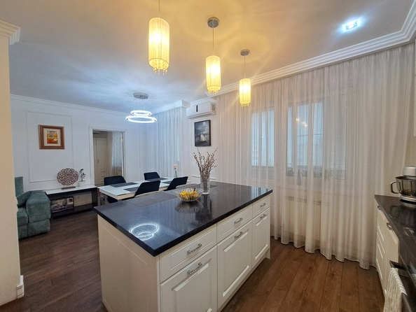 
  Продается 4-комн. квартира, 115 м², 40-летия Победы пр-кт, д. 85
. Фото 2.