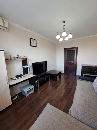 
  Продается 2-комн. квартира, 53.6 м², 20-летия Октября пр-кт, д. 52
. Фото 2.