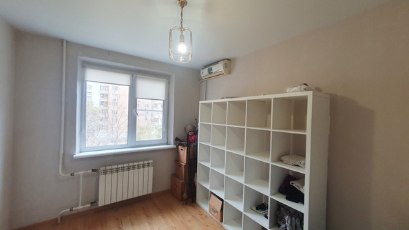 
  Продается 3-комн. квартира, 65 м², Малиновского ул, д. 76
. Фото 6.