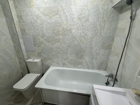 
  Сдается 1-комн. квартира, 40 м², Каяни ул, д. 10
. Фото 8.