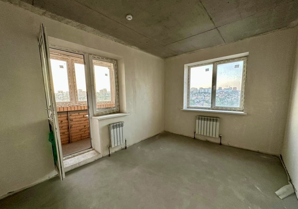 
  Продается 3-комн. квартира, 82.4 м², Белокалитвинская ул, д. 1
. Фото 3.