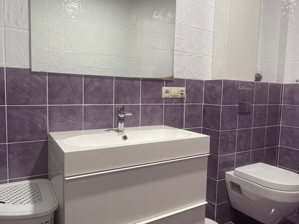 
  Продается 2-комн. квартира, 65 м², 2-я Володарского ул, д. 166/6
. Фото 8.