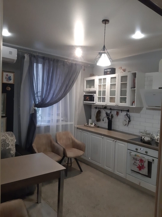 
  Продается 1-комн. квартира, 40 м², Батуринская ул, д. 165
. Фото 8.