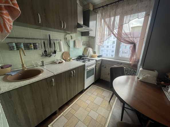 
  Продается 1-комн. квартира, 30.2 м², Малиновского ул, д. 46
. Фото 2.