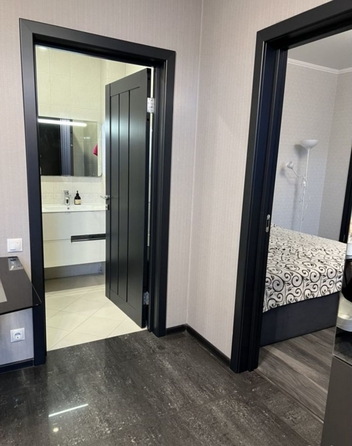 
  Продается 1-комн. квартира, 38 м², Курортная ул, д. 12
. Фото 7.