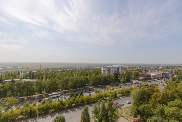 
  Продается 2-комн. квартира, 76 м², 40-летия Победы пр-кт, д. 85
. Фото 16.