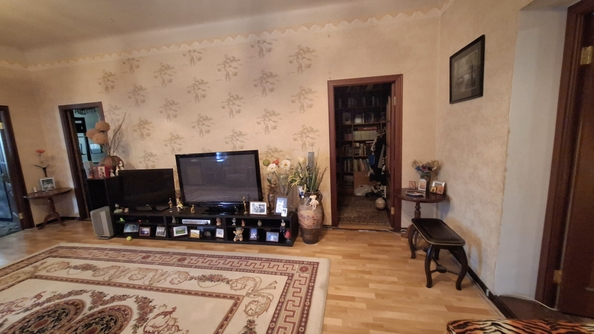 
  Продается дом, 180 м², Ростов-на-Дону
. Фото 3.