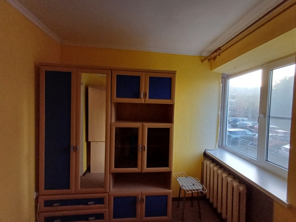 
  Продается 2-комн. квартира, 42 м², Кременчугская ул, д. 1
. Фото 5.