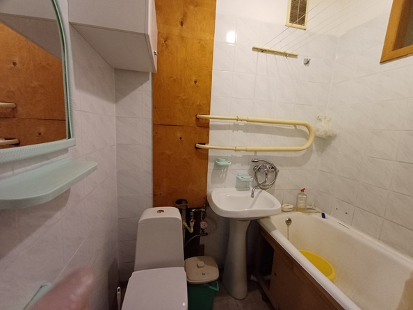 
  Продается 2-комн. квартира, 42 м², Кременчугская ул, д. 1
. Фото 11.