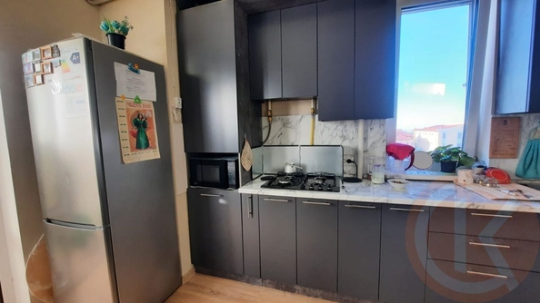 
  Продается 3-комн. квартира 64.8 м². Фото 1.