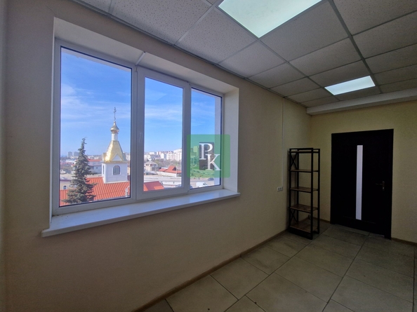 
  Сдается универсальное помещение 70 м². Фото 4.