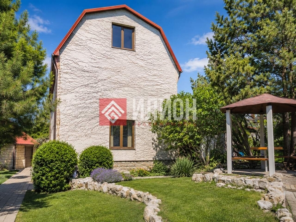 
  Продается коттедж 230 м². Фото 1.