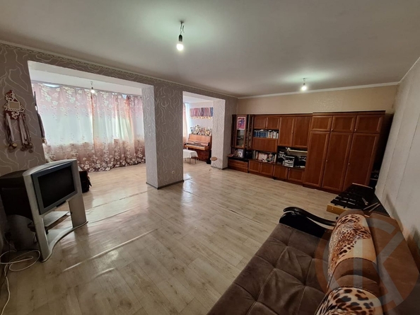 
  Продается 3-комн. квартира 151.4 м². Фото 4.