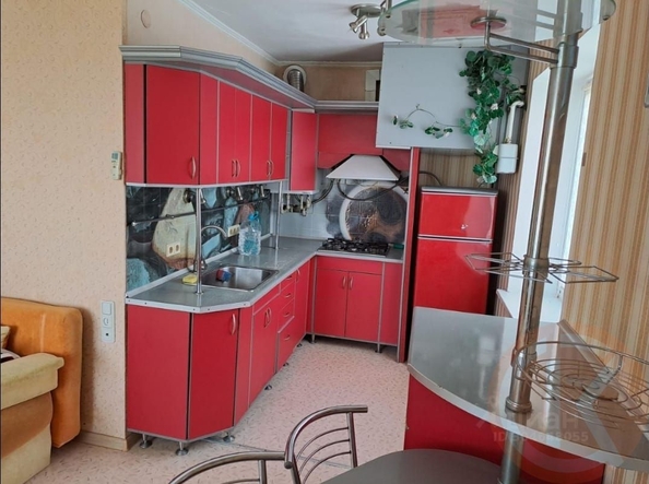 
  Продается 3-комн. квартира 63.2 м². Фото 1.