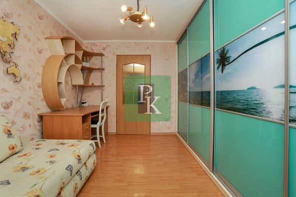 
  Продается 4-комн. квартира 96 м². Фото 11.