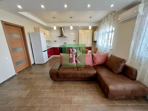 
  Продается 2-комн. квартира 70.6 м². Фото 1.