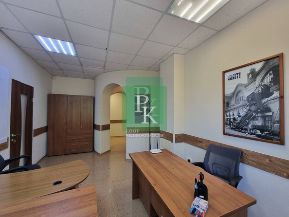 
  Сдается офис 201.5 м². Фото 23.