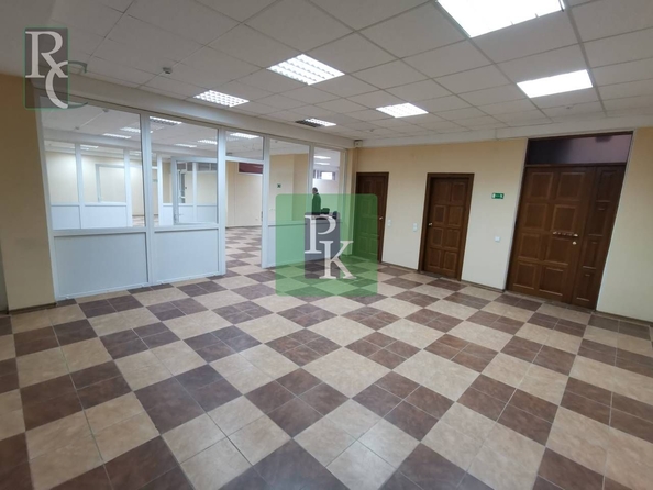 
  Сдается офис 195 м². Фото 4.