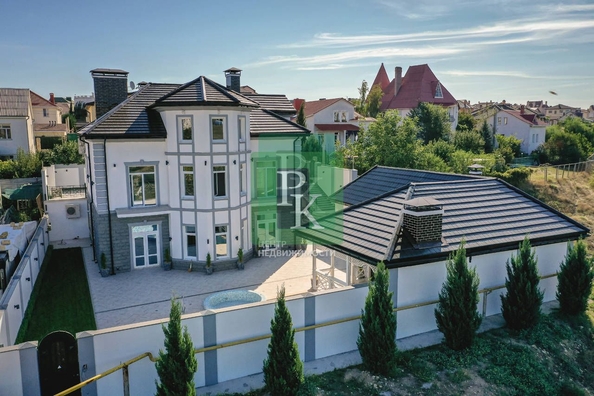 
  Продается коттедж 425 м². Фото 1.