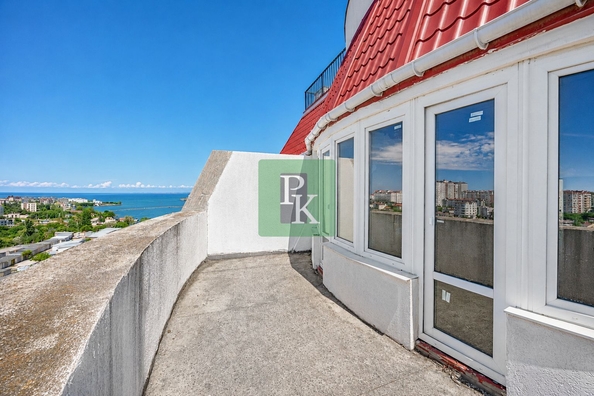 
  Продается 3-комн. квартира 132 м². Фото 3.