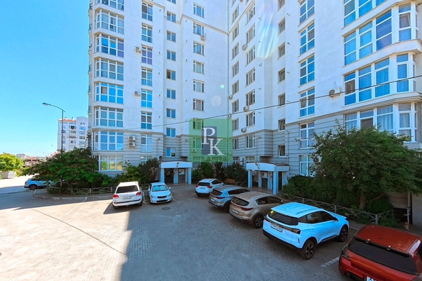 
  Продается 3-комн. квартира 128 м². Фото 3.