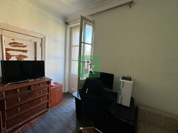 
  Продается 4-комн. квартира 103 м². Фото 1.