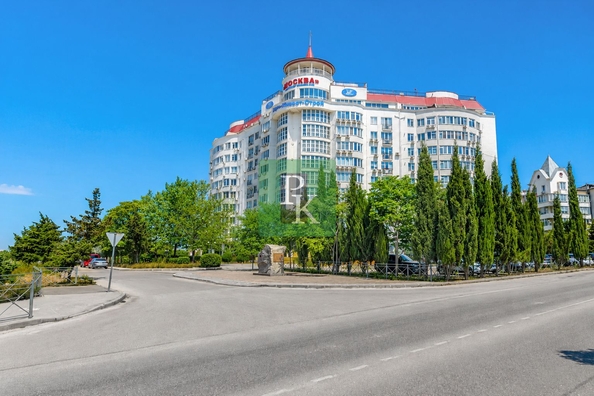 
  Продается 3-комн. квартира 132 м². Фото 34.