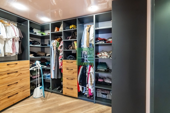 
  Продается 3-комн. квартира 104.3 м². Фото 35.