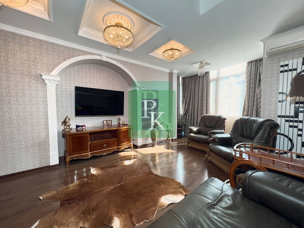 
  Продается 4-комн. квартира 170.5 м². Фото 5.