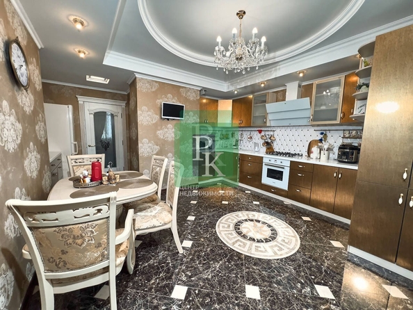 
  Продается 4-комн. квартира 170.5 м². Фото 16.