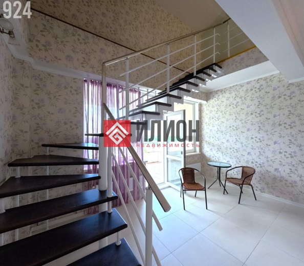 
  Продается 4-комн. квартира 218.5 м². Фото 5.