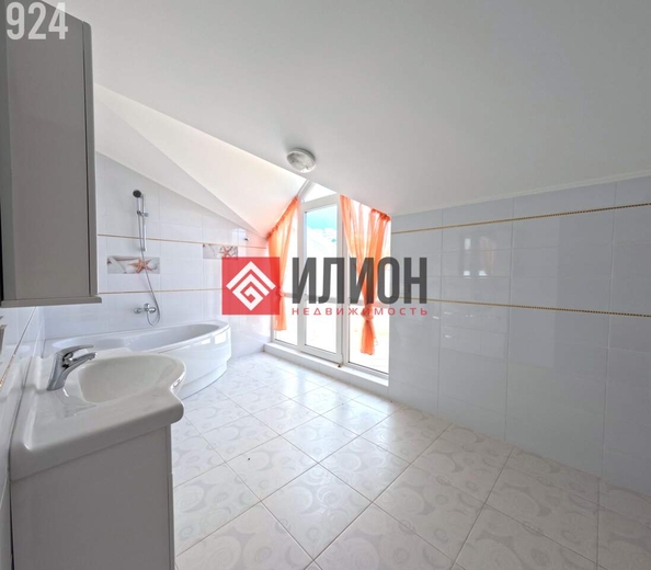 
  Продается 4-комн. квартира 218.5 м². Фото 9.