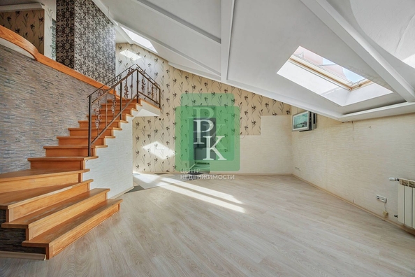 
  Продается 2-комн. квартира 90.8 м². Фото 2.