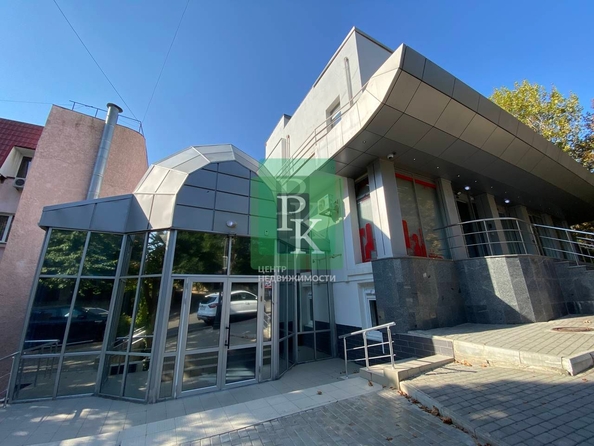 
  Сдается офис 31.5 м². Фото 1.