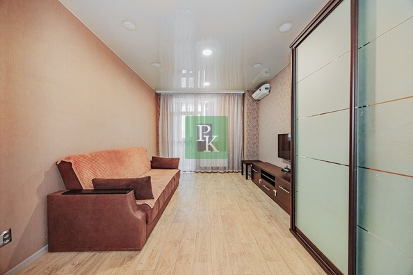 
  Продается 1-комн. квартира 41.9 м². Фото 1.