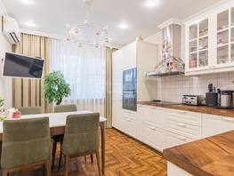 Продается 2-комнатная квартира Домбайская ул, 59.5  м², 10300000 рублей
