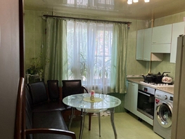 Продается 3-комнатная квартира Чекистов пр-кт, 70  м², 7000000 рублей