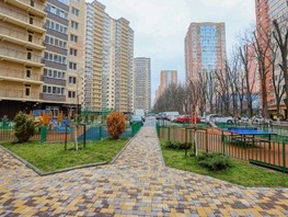 Продается 2-комнатная квартира Домбайская ул, 65.6  м², 6350000 рублей