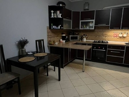 Продается 4-комнатная квартира Митинская ул, 136  м², 14500000 рублей