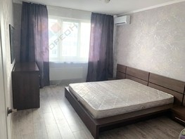Продается 3-комнатная квартира Героя Аверкиева А.А. ул, 80.1  м², 7700000 рублей