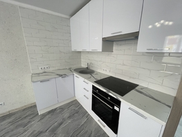 Продается 2-комнатная квартира Адмирала Пустошкина ул, 65 м², 9600000 рублей