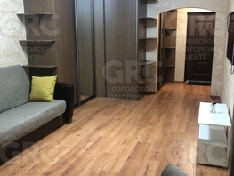 Продается 2-комнатная квартира Юных Ленинцев ул, 56  м², 27000000 рублей
