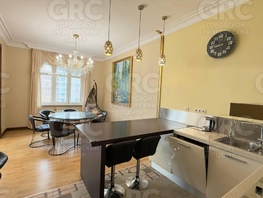 Продается 5-комнатная квартира Войкова ул, 220 м², 120000000 рублей