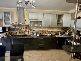 Продается 3-комнатная квартира 9-я Тихая ул, 91.7  м&sup2;, 7580000 рублей