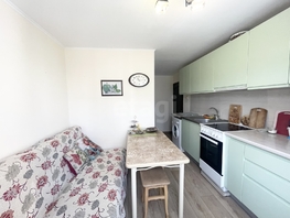 Продается 2-комнатная квартира Чекистов пр-кт, 47  м&sup2;, 6300000 рублей
