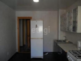 Снять трехкомнатную квартиру Пирогова ул, 70  м², 24000 рублей