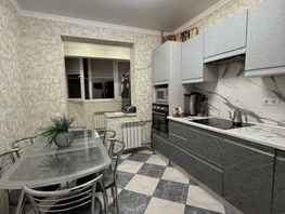 Продается 3-комнатная квартира Умара Алиева ул, 74  м&sup2;, 12700000 рублей