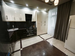 Продается 4-комнатная квартира Орджоникидзе ул, 146  м&sup2;, 19500000 рублей