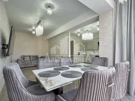 Продается 3-комнатная квартира Декабристов ул, 100 м², 23000000 рублей
