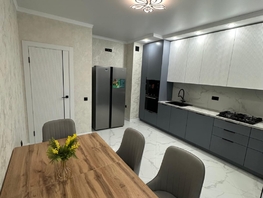 Продается 2-комнатная квартира Берберовская ул, 61  м&sup2;, 12500000 рублей